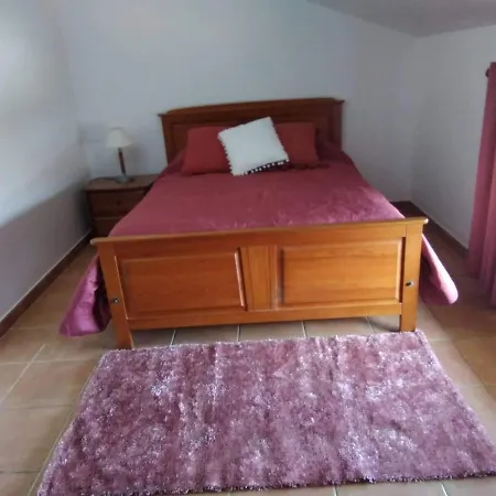 بيت للعطل Lilly House