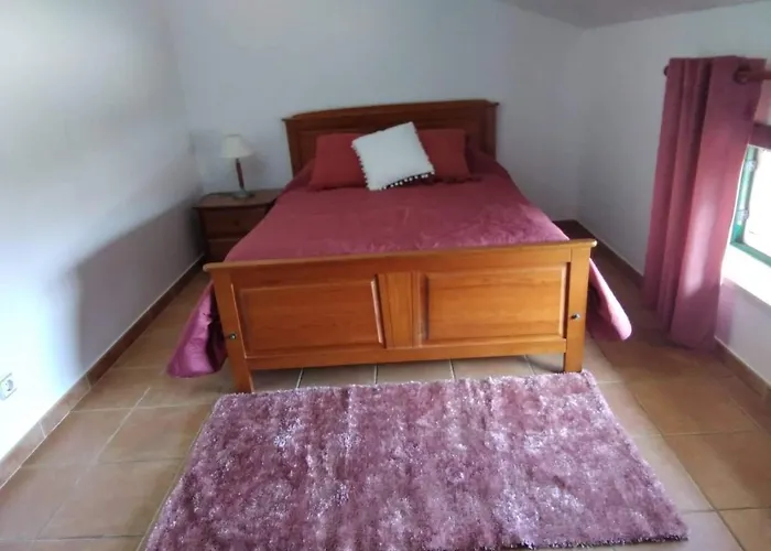 بيت للعطل Lilly House